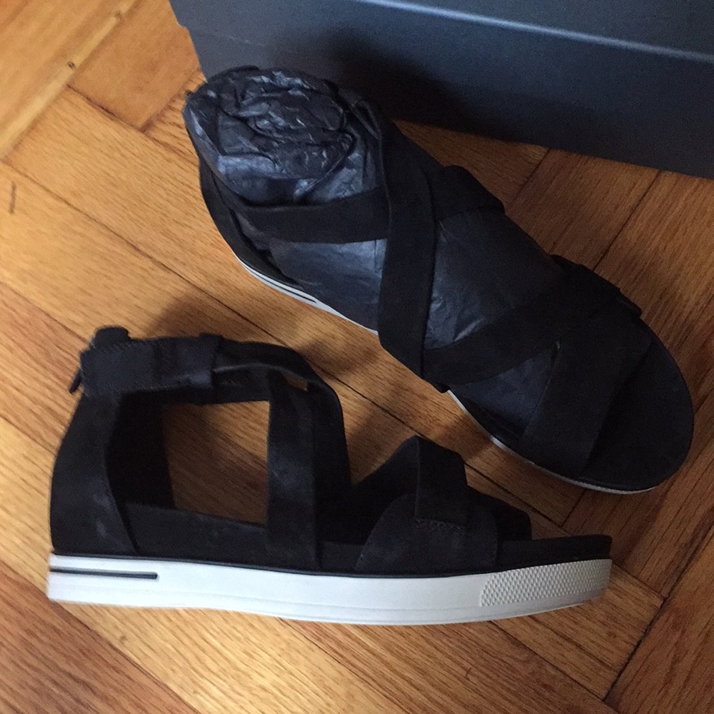 Eileen Fisher sandles